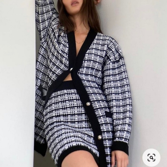 Aritzia Babaton Lacer Cardigan - Picture 3 of 7